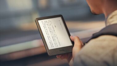 Amazon、第11世代の「Kindle」と「Kindleキッズモデル」発表！小型軽量