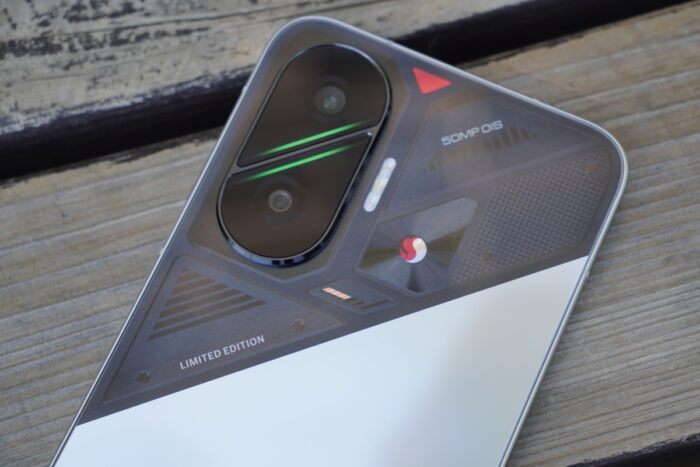 POCO F7