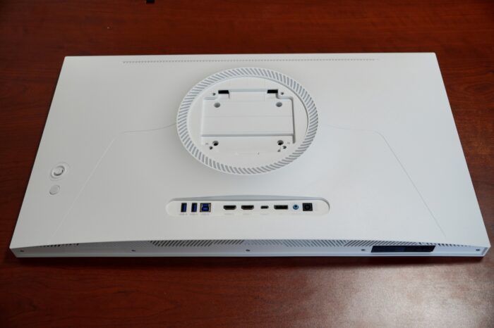 INNOCN GA27V1Mの背面端子