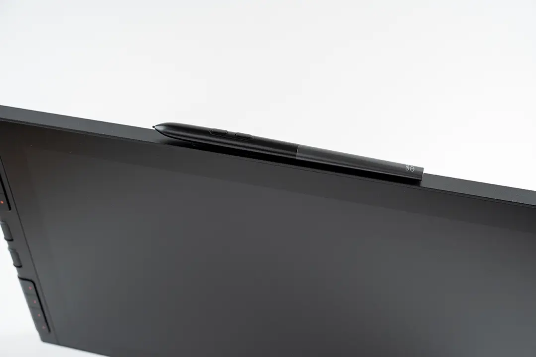 XPPen Artist 16 3rd レビュー：2つのダイアルショートカットが使い