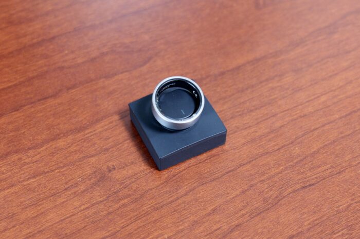 Ultrahuman Ring Airの充電器