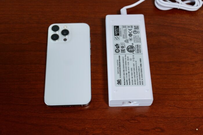INNOCN GA27V1M MAXの電源ユニット